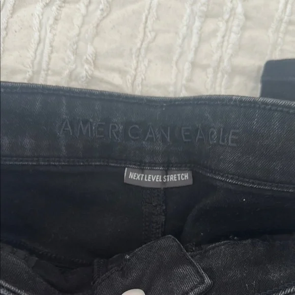 American Eagle Women's Black Distressed Skinny Jeans - Picture 3 of 5